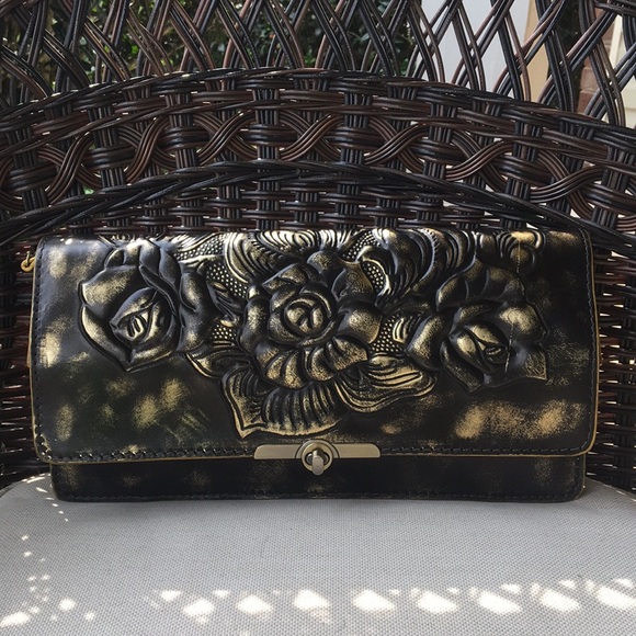 Patricia Nash Handbags - Patricia Nash Bronze Handbag